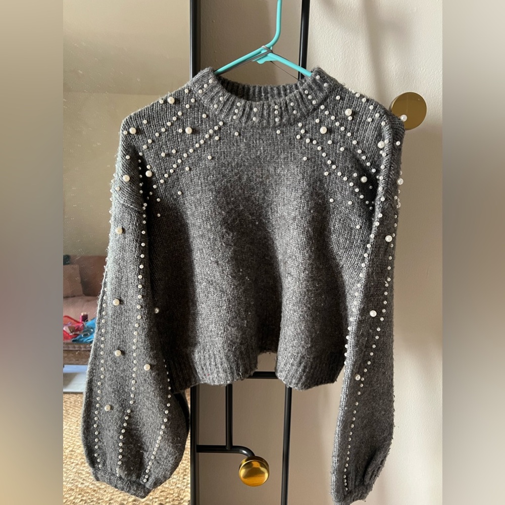 Gray knit Zara sweater with beaded detailing